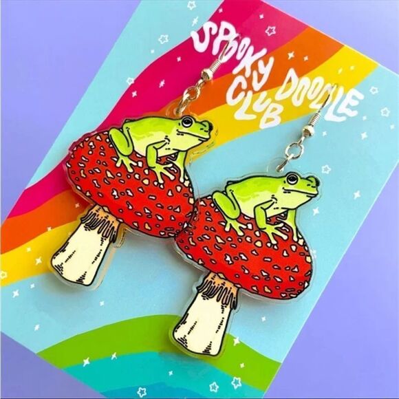 Vibrant Toad on Mushroom Lightweight Earrings Frog - Picture 4 of 4